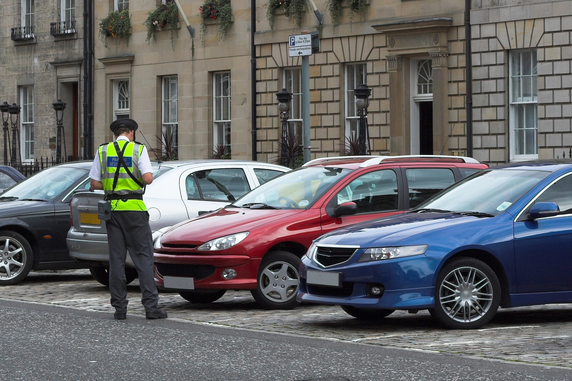 PIC - PARKING WARDEN